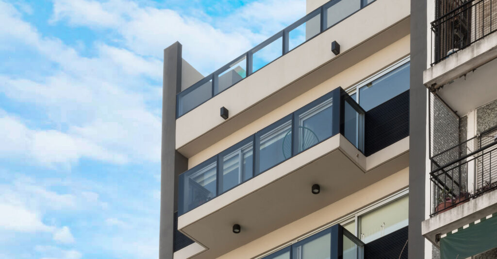 Slider-Camargo-Diego-Wofson